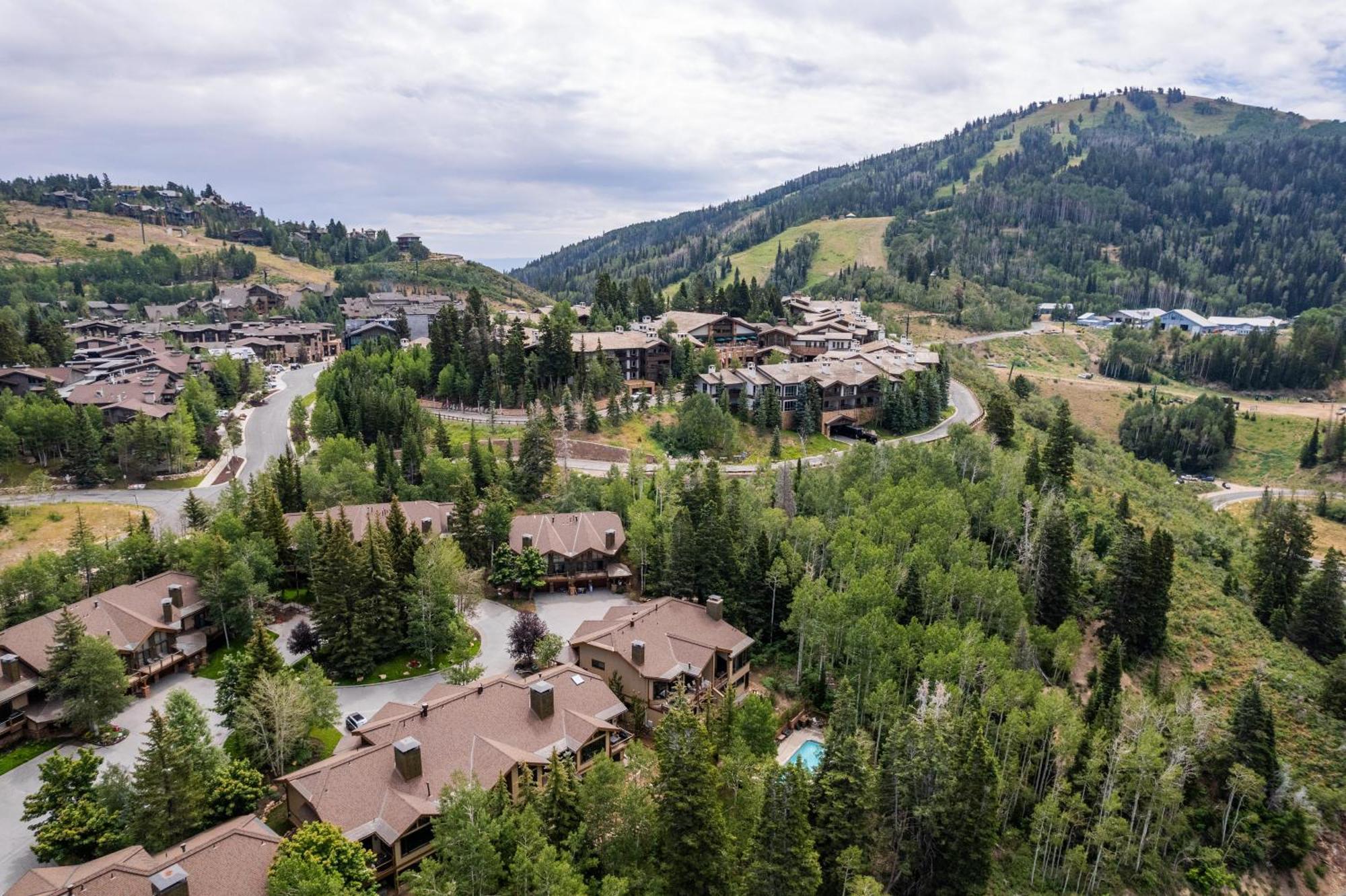 פארק סיטי Deer Valley Little Belle Ultimate Ski Getaway, Sleeps 14, Luxury Design, Private Hot Tub, מראה חיצוני תמונה